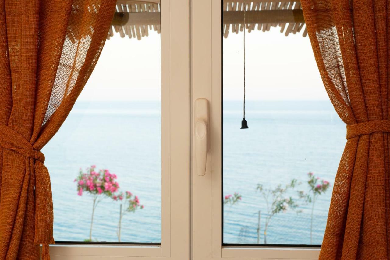 Beach View Kaloí Liménes Exteriér fotografie